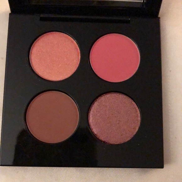 Pat McGrath Labs Divine Rose Luxe Quad Eternal Eden Eyeshadow Palette 5.6g NIB - Picture 3 of 12